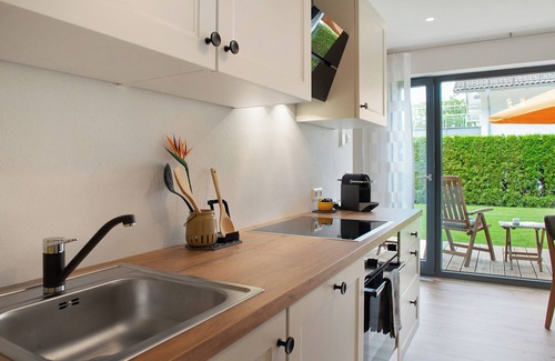 Unteruhldingen Apartamento | Apartamento 'Meili's Haus' con terraza privada, jardín privado y Wi-Fi