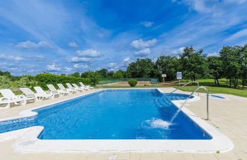 Modrusani Apartamento | Apartment Macini-1 by Interhome