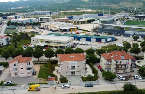 Dugopolje Apartamento | Apartment Madonna