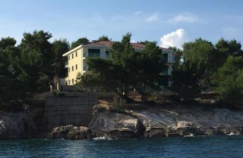 Rogac Apartamento | Apartment Maestral