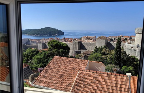Gornji Kono Apartamento | Apartment Magic - One Bedroom Apartment with Sea View