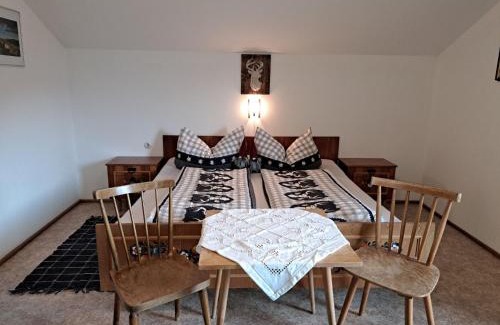 Ramsau im Zillertal Apartamento | Apartment Maiklerhof by Interhome