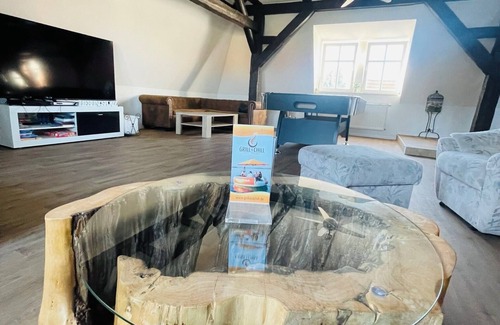 Hoyerswerda Apartamento | Apartment 'Maisonettewohnung Im Seenland' with Wi-Fi