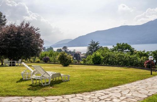 Porto Valtravaglia Apartamento | Apartment Malpensata by Interhome