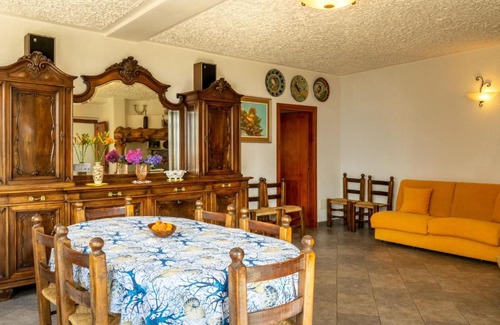 Porto Valtravaglia Apartamento | Apartment Malpensata by Interhome