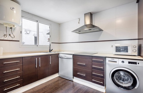 La Carrasca Apartamento | Apartamento 'Malvarrosa' con balcón y Wi-Fi