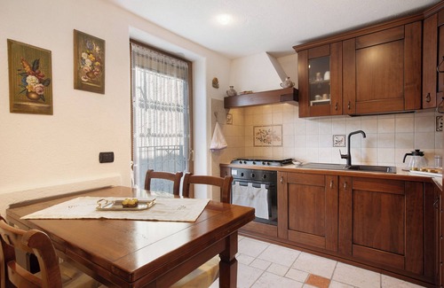 Nus Apartamento | Apartamento 'Manu - Blavy Nus' con vistas a la montaña, terraza privada y Wi-Fi