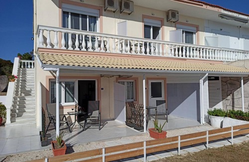 Marathias Apartamento | Apartamento 'Marathias 5001' con vistas al mar, Wi-Fi y aire acondicionado