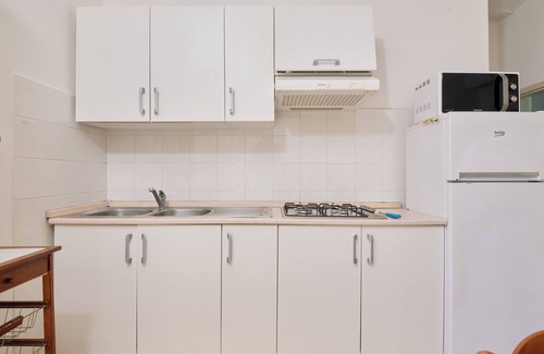 Piombino Apartamento | Apartamento 'Mare Etrusco 3' con jardín compartido y Wi-Fi