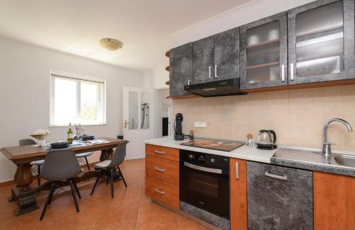 Gornji Kono Apartamento | Apartment Marica & Comfortable 1 bedroom apartment & Old City view