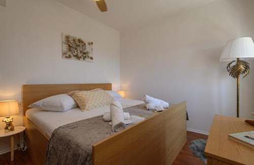 Gornji Kono Apartamento | Apartment Marica & Comfortable 1 bedroom apartment & Old City view