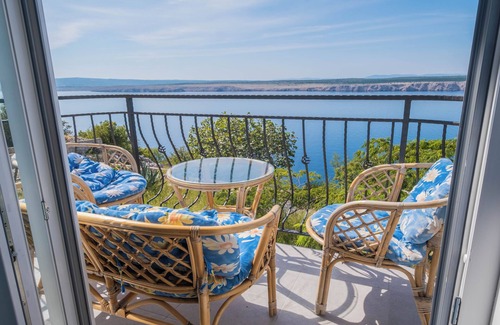 Jadranovo Apartamento | Apartment Marinko