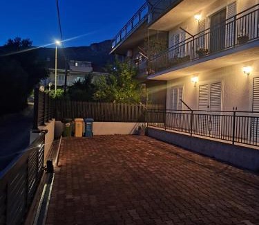 Kastel Kambelovac Apartamento | Apartment Marko