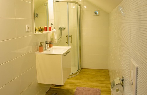 Drnis Apartamento | Apartment Martin-vacation nearby National park Krka
