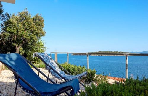 Prizba Apartamento | Apartment Martina-2 by Interhome