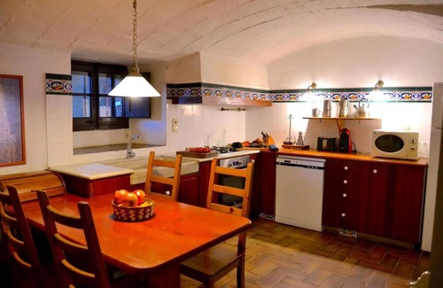 Castelltercol Apartamento | Apartamento 'Masia 1' con vistas a la montaña, piscina compartida y Wi-Fi