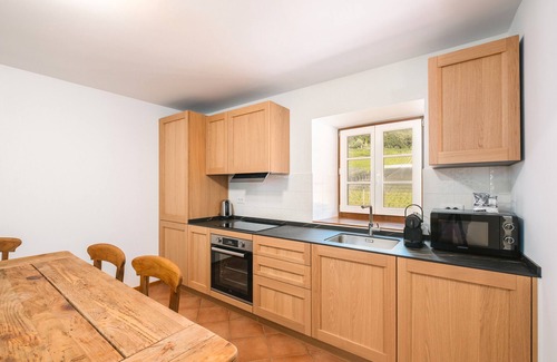 Laives Apartamento | Apartamento 'Maso Renner Quadrilocale Torre' con vistas a la montaña, jardín compartido y Wi-Fi