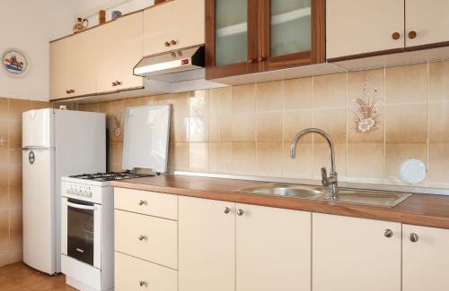 Barbat na Rabu Apartamento | Apartment Matius by Interhome