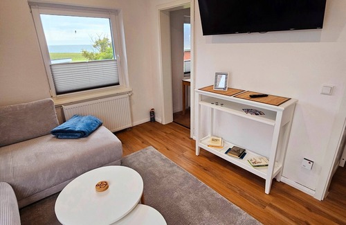Hallig Langeneß Apartamento | Apartment 'Matje' with Lake View, Shared Terrace and Wi-Fi