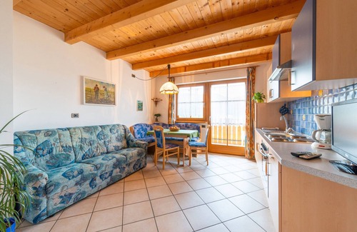 Trodena Apartamento | Apartamento 'Melcherhof Weißhorn' con vistas a la montaña, jardín compartido y Wi-Fi
