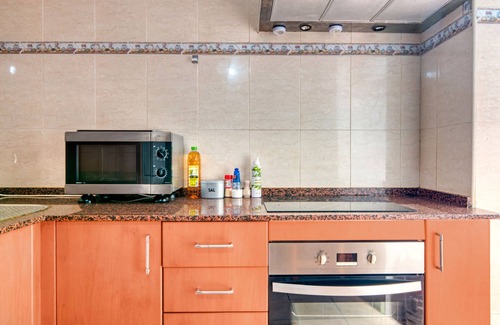 Javea Apartamento | Apartamento 'Melrose' con balcón y aire acondicionado