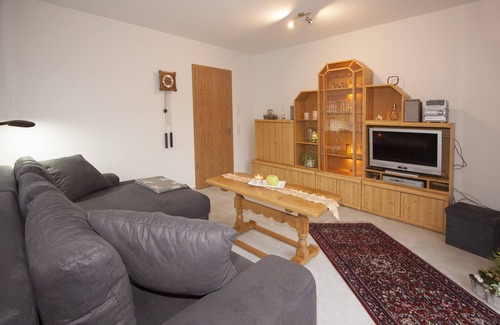 Niederberndorf Apartamento | Apartamento 'Mertens' con terraza compartida, jardín compartido y Wi-Fi