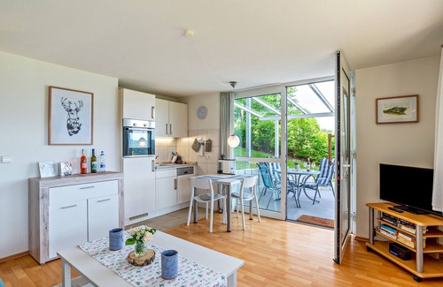 Neusatzeck Apartamento | Apartamento "Merzel's Schöne Aussicht" con vistas a la montaña, jardín y Wi-Fi