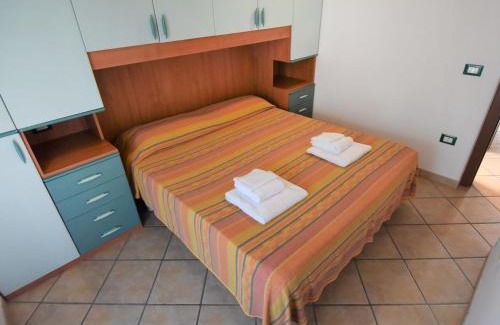 Lido di Spina Apartamento | Apartment Michelangelo-2 by Interhome