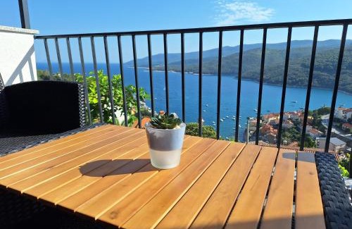 Rabac Apartamento | Apartment Mija Rabac with free parking in a garage