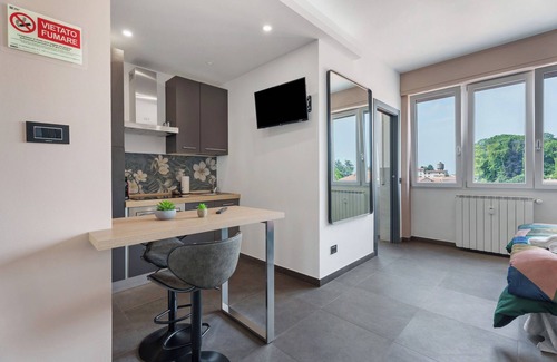 Gattico Apartamento | Apartamento 'Milano' con vistas a la montaña y Wi-Fi