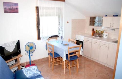 Prvic Luka Apartamento | Apartment Mirni