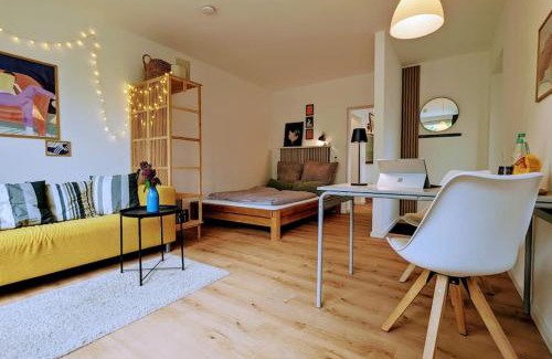 Ahlem-Badenstedt-Davenstedt Apartamento | Apartment mit Balkon in Hannover-Ahlem