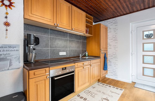 Trendelburg Apartamento | Apartamento 'Mit Flair' con terraza privada, balcón y Wi-Fi