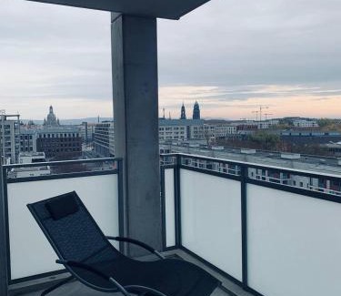 Wilsdruffer Vorstadt/Seevorstadt-West Apartamento | Apartment mit Penthouse Charakter in Dresden
