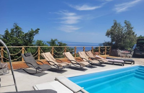 Liganj Apartamento | Apartment MIT Pool UND Meerblick