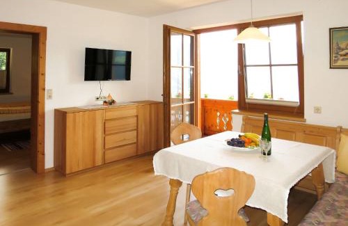 Holdernach Apartamento | Apartment Moarerlechenhof-1 by Interhome