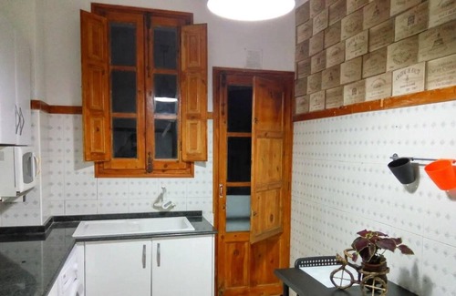 Sant Antoni Apartamento | Apartamento 'Modern Flat Valencia' con balcón y Wi-Fi