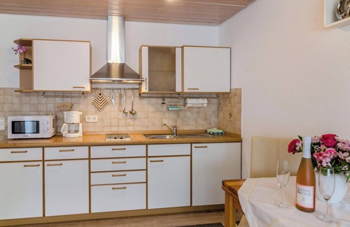 Salem Apartamento | Apartamento "Möhrle" con vistas a la montaña, terraza y Wi-Fi