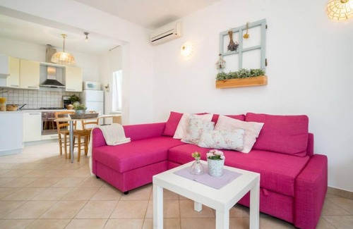 Ika Apartamento | Apartamento Moira by Interhome
