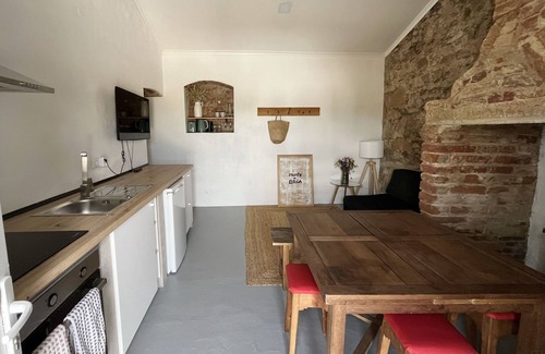 Azaruja Apartamento | Apartamento 'Monte Da Broa' con vistas a la montaña, piscina privada y Wi-Fi