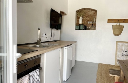 Azaruja Apartamento | Apartamento 'Monte Da Broa' con vistas a la montaña, piscina privada y Wi-Fi