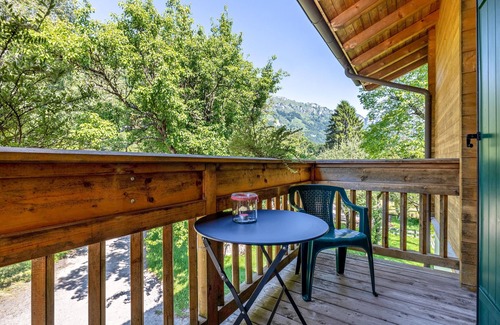 Brentonico Apartamento | Apartamento 'Monte Altissimo' con vistas a la montaña, terraza compartida y Wi-Fi