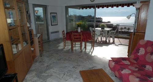 Cannes Apartamento | Apartment Montmorency
