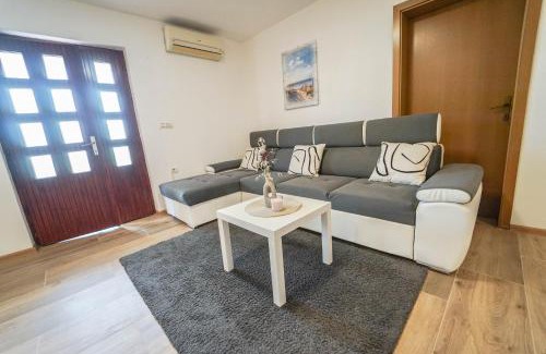 Cezarji Apartamento | Apartment Moon
