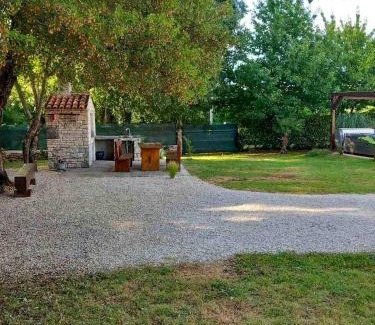 Mrgani Apartamento | Apartment Mrgani 1814