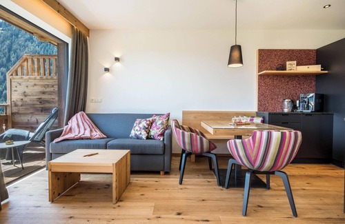 Valles Apartamento | Apartamento "Mulin Loise" junto a la estación de esquí con vistas a la montaña, sauna y jardín