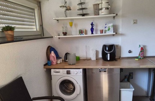 Saarlouis Apartamento | Apartment 'Müller' with Balcony and Wi-Fi