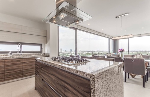 Zapopan Apartamento | Ultra Luxurious 3 Bedroom w/ 3.5 Bath 5 STAR