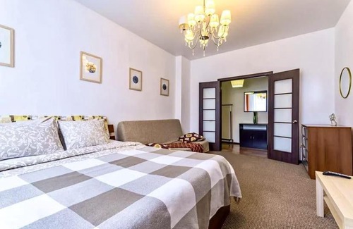 Verkh-Isetskiy Rayon Apartamento | Apartment na Sverdlova 62