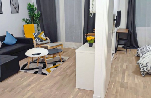 Chatenay-Malabry Apartamento | Apartamento-Baño con bañera-Terraza-Chatenay Paris-Orly